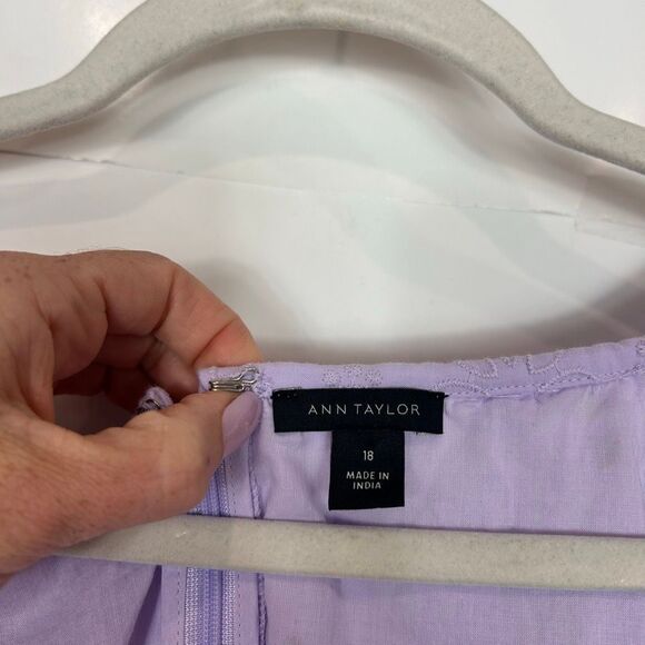 Ann Taylor Dress 18 Purple Eyelet Lace Scoop Neck Maxi Ruffle Puff Sleeve Midi - Picture 4 of 16